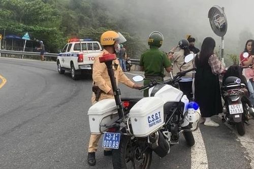 Lắp camera giám sát an toàn giao thông ở di tích Hải Vân Quan