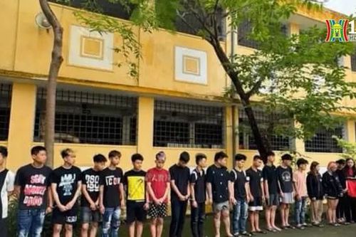 Bắt giữ nhóm đối tượng mang hung khí đánh nhau trong đêm