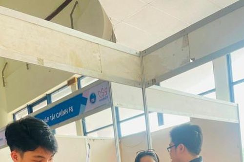 Lần thứ 15 tổ chức Ngày hội việc làm Thanh niên Thủ đô