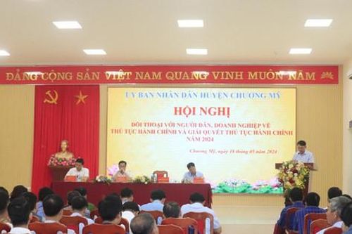 Chương Mỹ đối thoại về cải cách hành chính