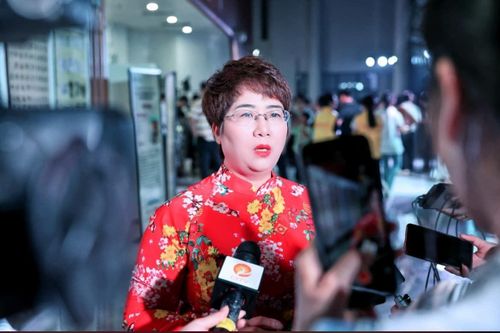 Dịch giả Lệ chi - sứ giả đưa văn học Việt Nam ra thế giới
