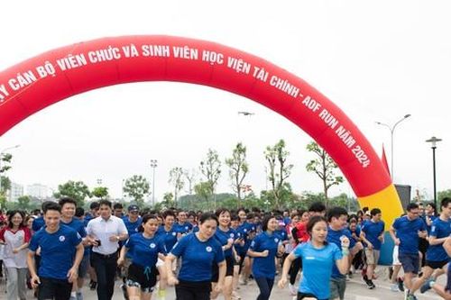 Hơn 1000 sinh viên tham gia giải chạy AOF Run 2024