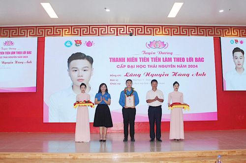 Đại học Thái Nguyên tuyên dương 34 thanh niên tiên tiến làm theo lời Bác