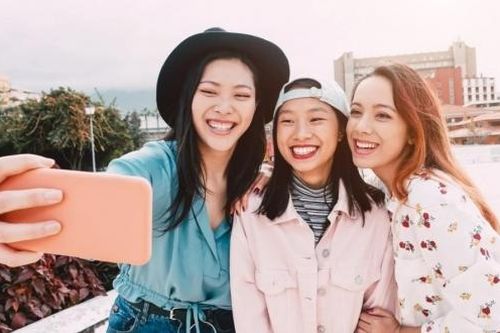 Tăng trưởng nhanh, năng động và không ngại chi tiêu, Gen Z sẽ tạo nên một cuộc cách mạng tiêu dùng tại Trung Quốc