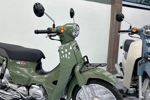 Honda Super Cub 110 2024 giá hơn 80 triệu đồng ở Việt Nam