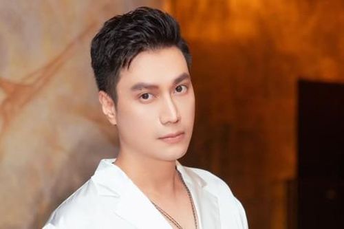Showbiz 19/5: NSƯT Việt Anh: 'Tôi cần mối quan hệ lâu dài'