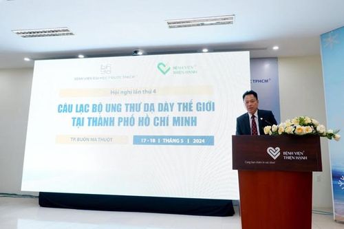 Truyền hình trực tiếp mổ nội soi ung thư dạ dày