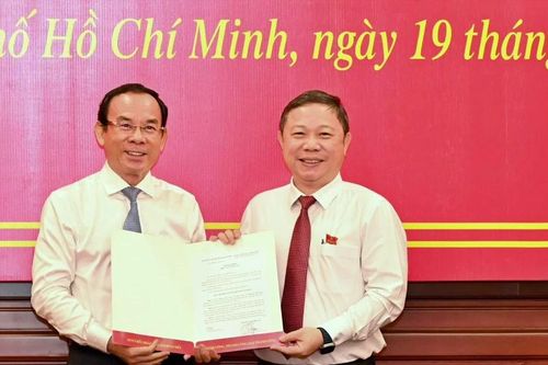 Ông Dương Anh Đức được điều động làm Bí thư Quận ủy quận 1