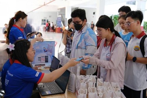 TP.HCM tổ chức nhiều hoạt động Tiếp sức mùa thi năm 2024