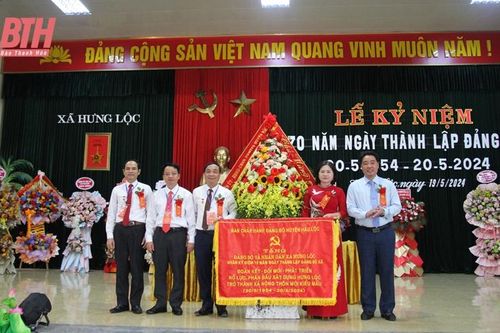 Kỷ niệm 70 năm thành lập Đảng bộ xã Hưng Lộc (Hậu Lộc)