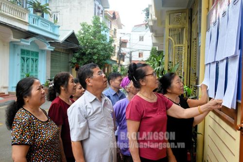 Lấy ý kiến cử tri về việc nhập huyện Cao Lộc vào thành phố Lạng Sơn: Nghiêm túc, dân chủ, đúng luật