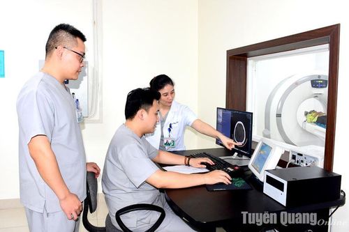 Hội thảo ứng dụng chụp cắt lớp vi tính đa dãy và chụp cộng hưởng từ 1.5 tesla trong lâm sàn