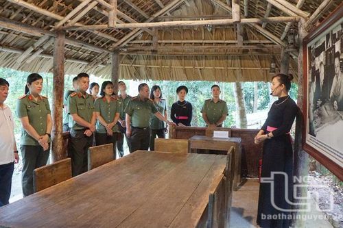 Nhớ về Tỉn Keo