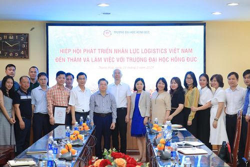 VALOMA làm việc với Trường Đại học Hồng Đức về đào tạo ngành Logistics và quản lý chuỗi cung ứng