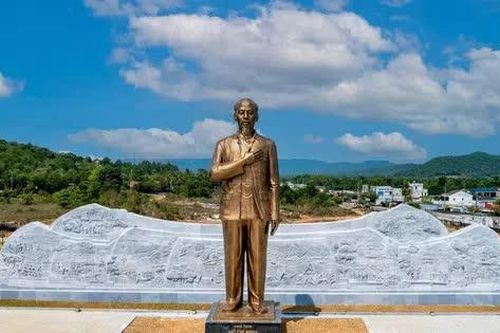 Ủy viên Bộ Chính trị Nguyễn Trọng Nghĩa: Tượng đài Chủ tịch Hồ Chí Minh tại Phú Quốc là công trình văn hóa mang ý nghĩa chính trị đặc biệt
