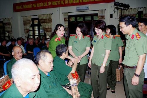 Công đoàn CAND tri ân các thương binh, bệnh binh và người có công
