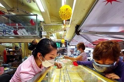 Vàng hạ nhiệt sau hàng loạt chỉ đạo 'nóng'