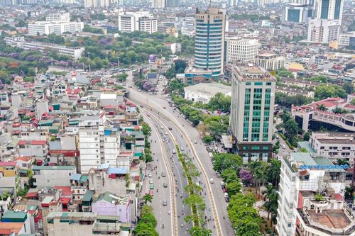 Ngắm những con đường giá hàng tỷ đồng một mét ở Hà Nội