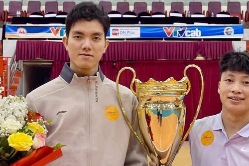 'Hiện tượng bóng chuyền' Việt Nam 18 tuổi nhận vinh dự ở giải đấu lớn, ghi điểm nhiều hơn sao Thái Lan, được so sánh với Bích Tuyền