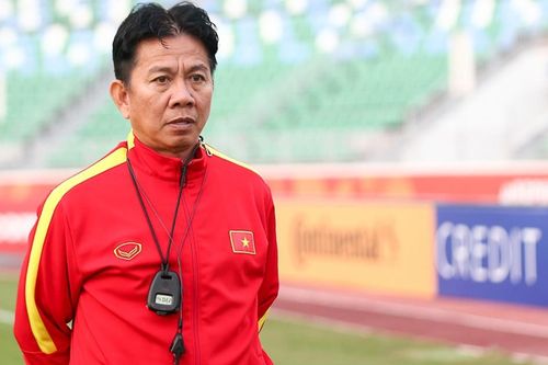 HLV Hoàng Anh Tuấn hé lộ bến đỗ bất ngờ cùng thời điểm trở lại
