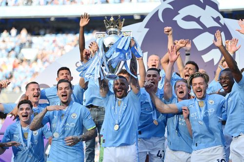 Manchester City vô địch Ngoại hạng Anh lần thứ 4 liên tiếp