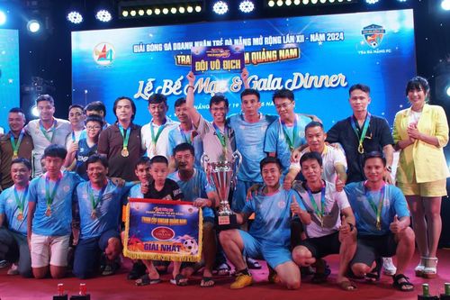 Giải bóng đá doanh nhân trẻ Đà Nẵng trao giải thưởng hơn 70 triệu đồng