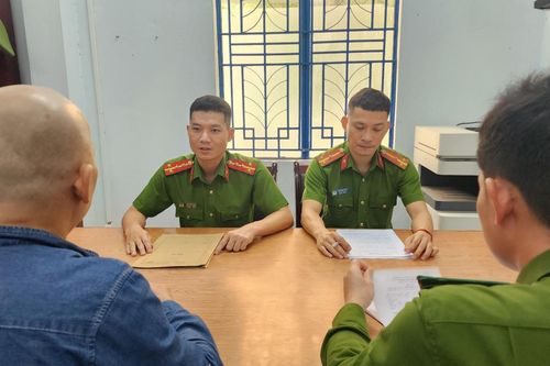 Công an Đà Nẵng vận động đối tượng ra đầu thú