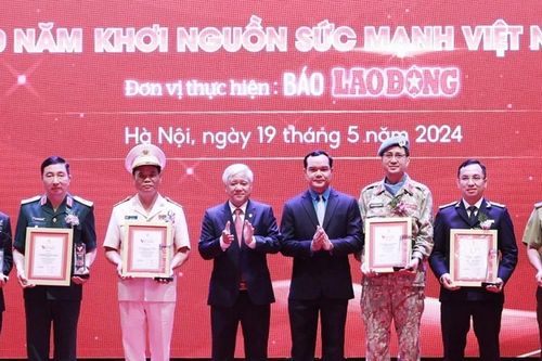 Chương trình Vinh quang Việt Nam 2024: Tôn vinh 20 tập thể, cá nhân