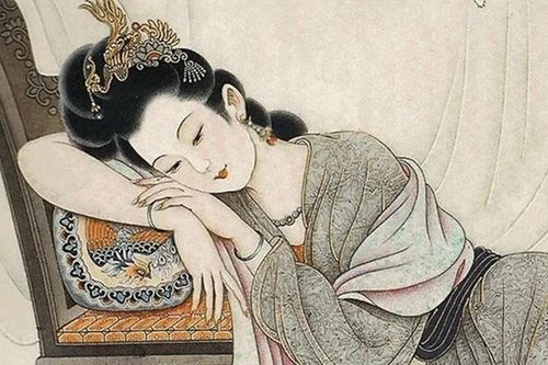 Vì sao buổi tối không chải tóc, sáng không kể giấc mơ?