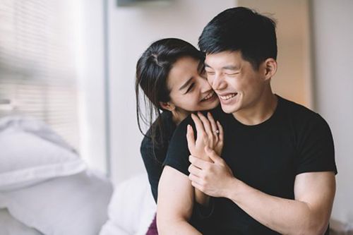 7 lợi ích của những cặp vợ chồng... yêu xa