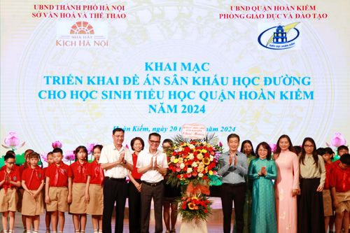 Hà Nội: Học sinh Hoàn Kiếm hào hứng với các tác phẩm văn học được sân khấu hóa