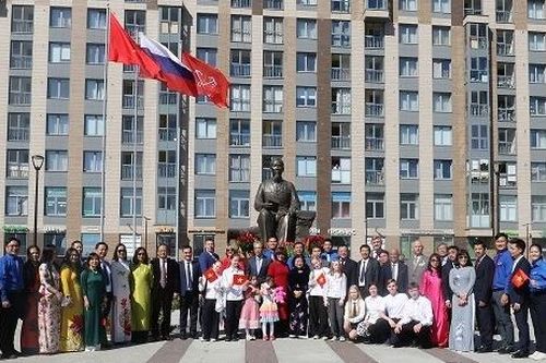 Hoạt động ý nghĩa kỷ niệm ngày sinh của Chủ tịch Hồ Chí Minh ở Liên bang Nga