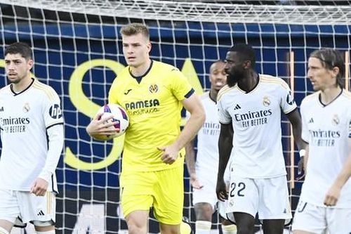 Đồng đội của Haaland ghi 4 bàn vào lưới Real Madrid