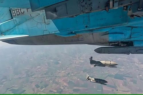 Xung đột Nga - Ukraine ngày 20/5: Cường kích-ném bom Su-34 của Nga tấn công sở chỉ huy Ukraine
