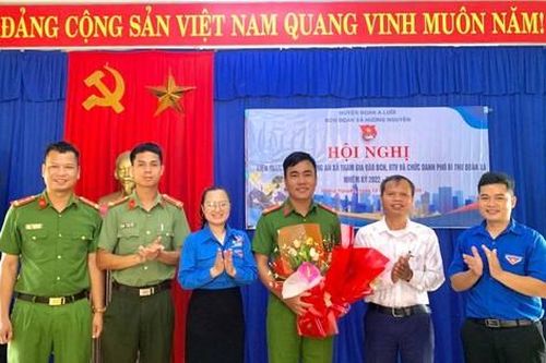 Thừa Thiên-Huế đẩy mạnh kiện toàn, bổ sung phó bí thư Đoàn xã là công an kiêm nhiệm