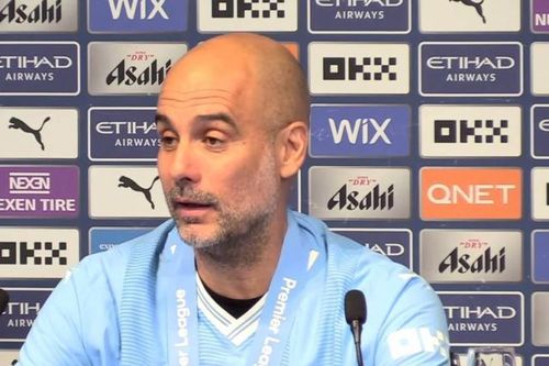 Pep Guardiola rơi nước mắt khi nhắc đến Jurgen Klopp
