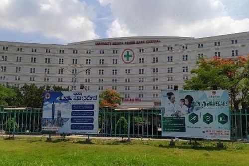 Cứu sống bệnh nhân suy thận độ 3 sau 7 lần phẫu thuật lấy sỏi san hô