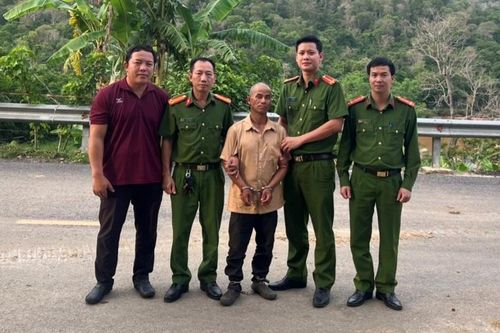 Bắt giữ đối tượng 22 năm trốn truy nã tại Lào