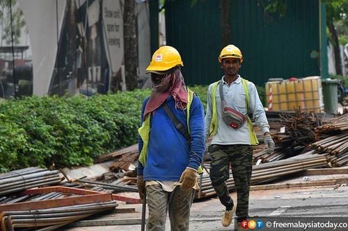 Malaysia: Áp đặt mức trần tuyển dụng lao động nước ngoài
