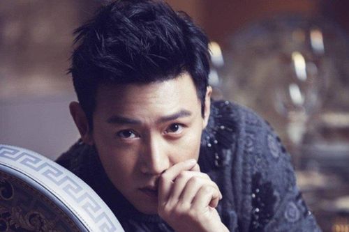 'Bao công đẹp trai nhất màn ảnh': 'Đại gia ngầm' của showbiz xứ Trung