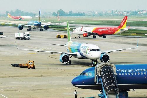 Việt Nam có hãng bay lọt top đúng giờ nhất khu vực, dù tình trạng trễ chuyến toàn ngành gia tăng