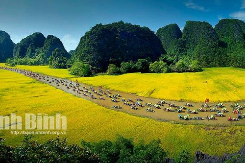 Tác giả Phạm Thị Duyên đạt huy chương đồng tại Triển lãm ảnh PhotoArt PRAGUE International Salon