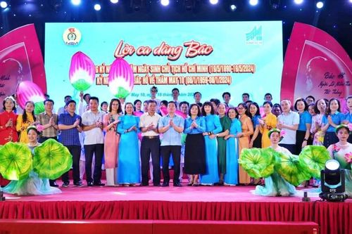Người May 10: Tự hào từ trái tim 'Lời ca dâng Bác'