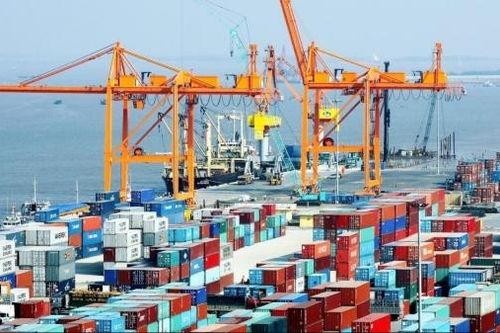 Đề xuất giảm thuế nhập khẩu hỗ trợ sản xuất trong nước