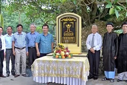 Vĩnh Phúc: Hai cây Đại hoa trắng hơn 300 tuổi tại Lập Thạch được công nhận Cây Di sản Việt Nam