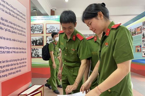 Điểm chuẩn Đại học Cảnh sát Nhân dân 3 năm qua tăng giảm ra sao?