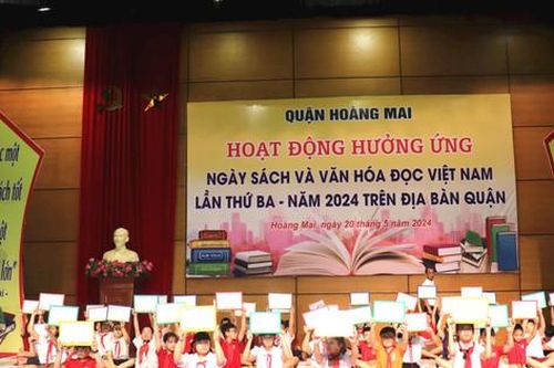 Hoàng Mai: Hơn 300 học sinh hưởng ứng Ngày Sách và Văn hóa đọc Việt Nam