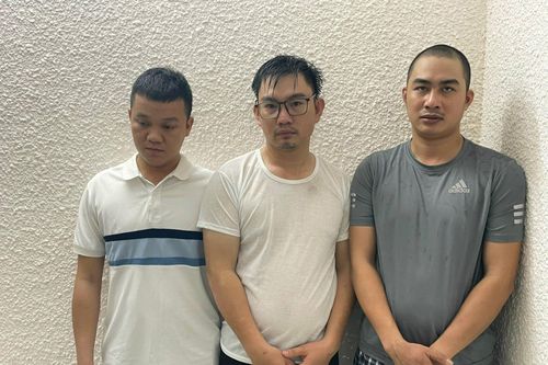 Thủ đoạn 'qua mặt' cán bộ xã để làm tài liệu giả của hai Giám đốc và nhân viên