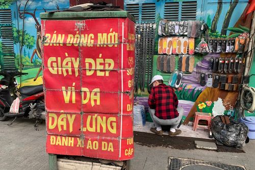 'Hô biến' các trạm biến áp, bốt điện thành nơi kinh doanh