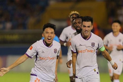 Cuộc đua khó đoán định